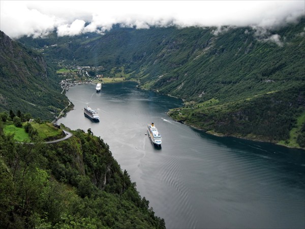 Geirangerfjord - по нему мы пройдем на байдарке!